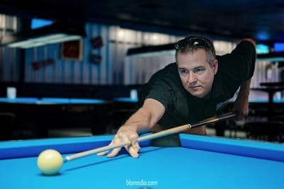 Robert Hall image
